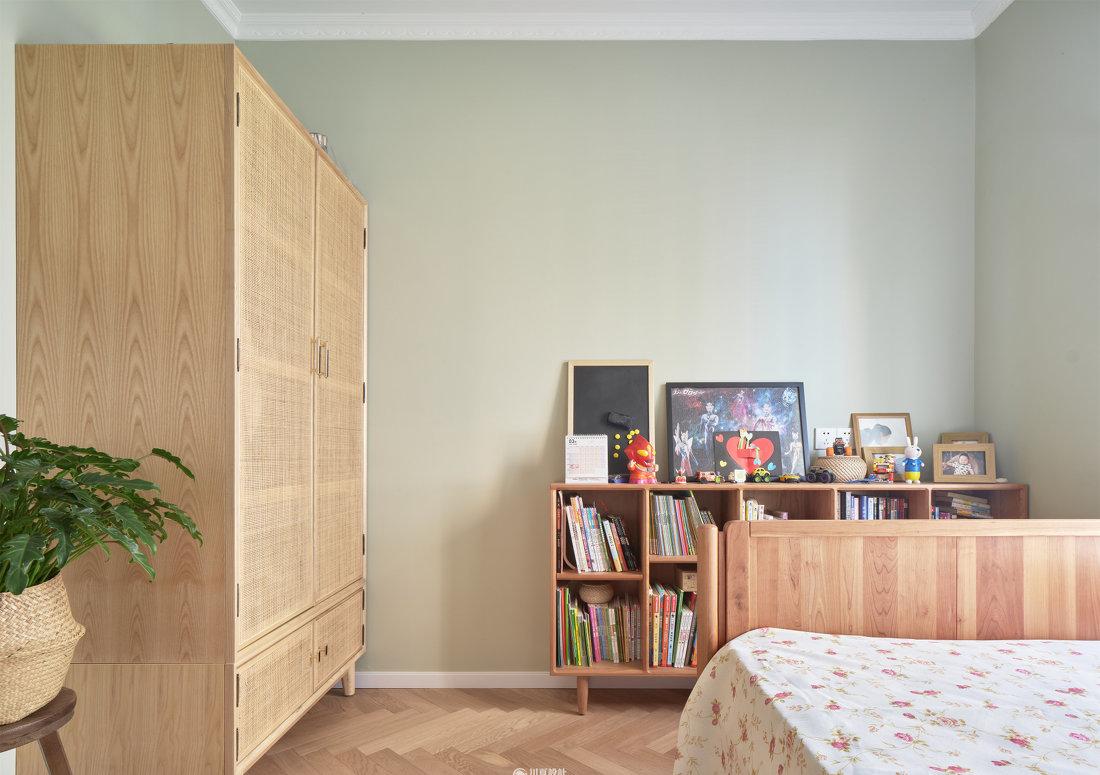 北欧中古风套间设计-47