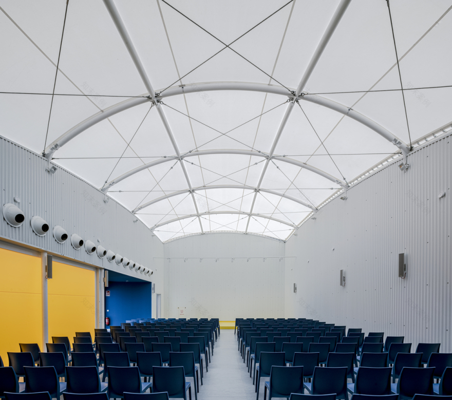 索尔加住宅文化中心的现代复兴-33