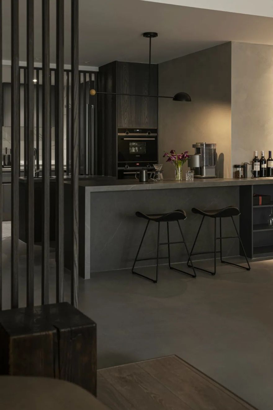 焦糖木肌理,构建内敛沉静的居家空间-36