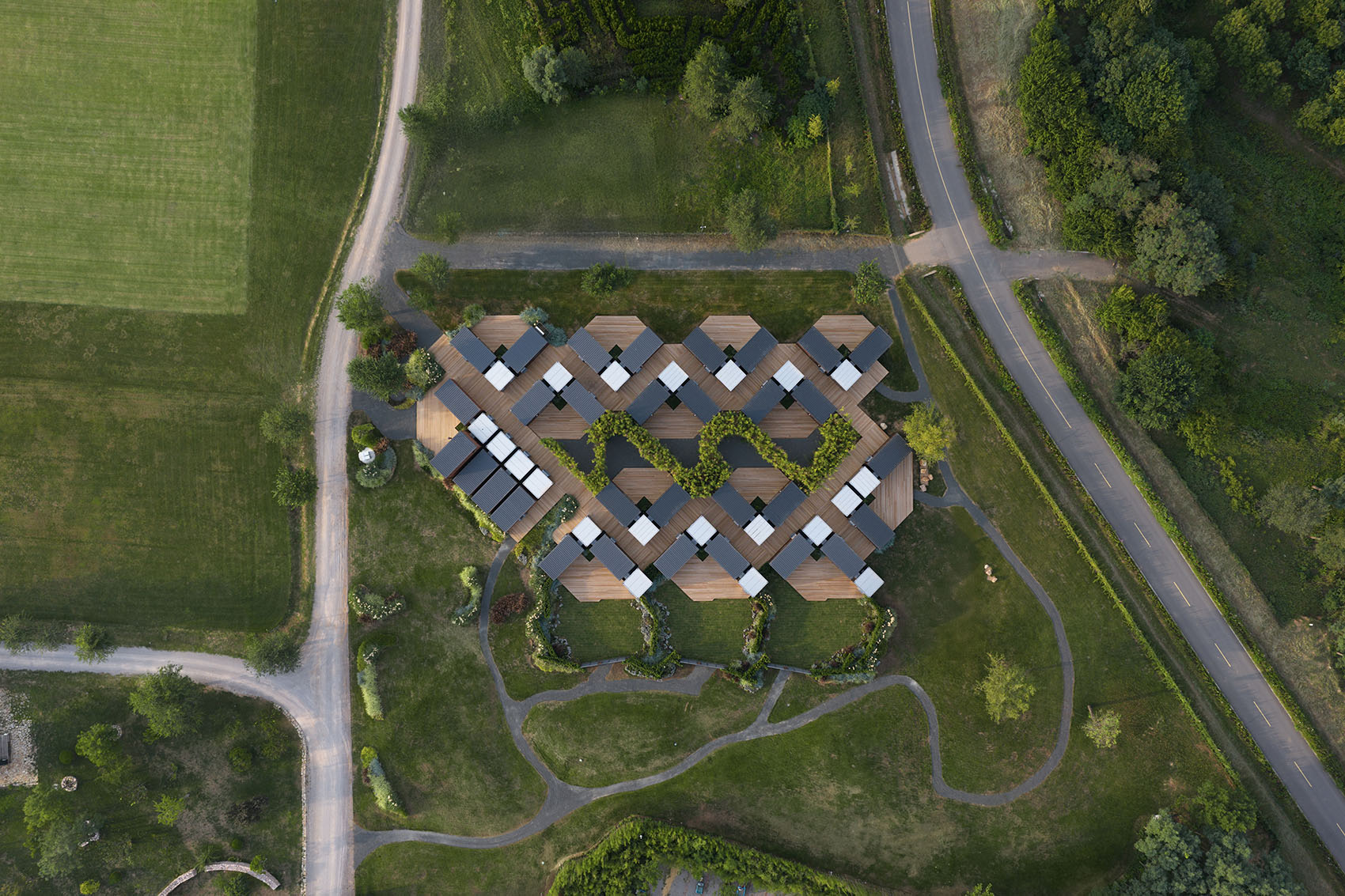 G  BOX住箱丨中国山东丨龙工作室-8