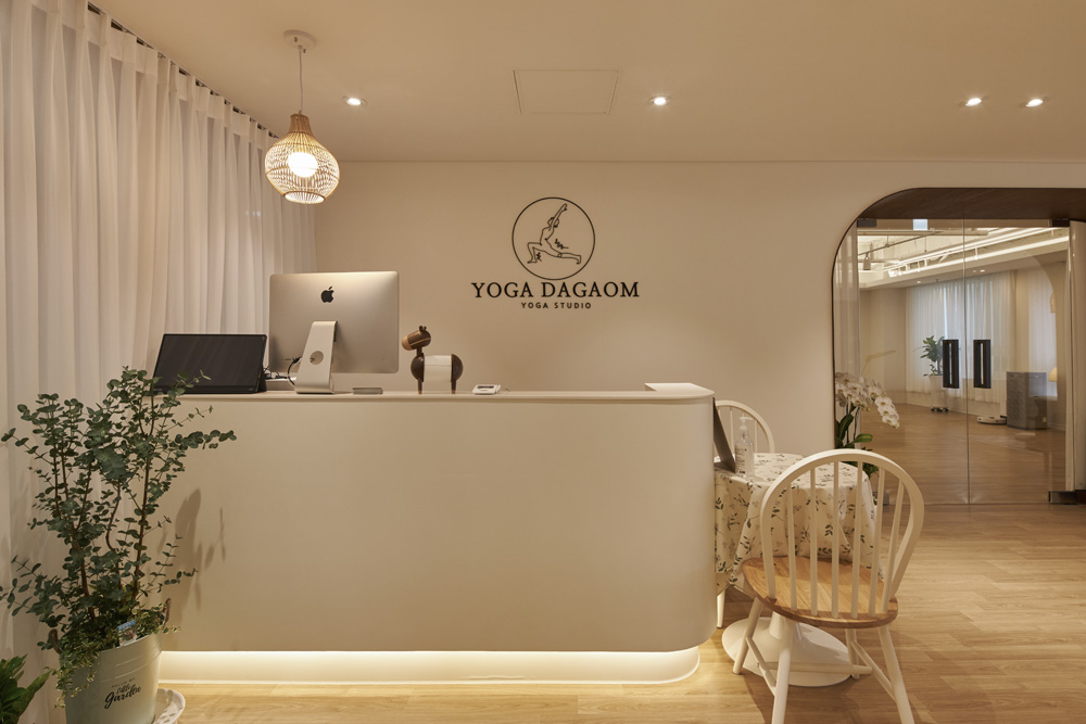 40 坪高级瑜伽空间，舒适氛围的室内设计佳作-2