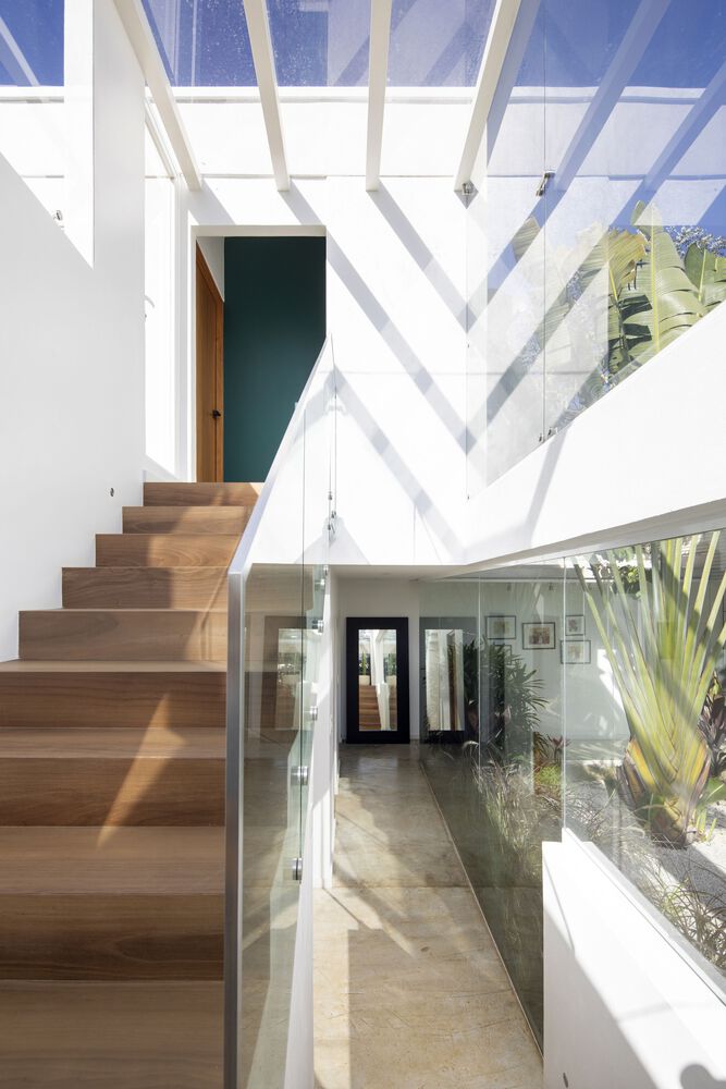 Casa Patio · 融入自然的可持续殖民地风格设计丨哥斯达黎加圣何塞-35