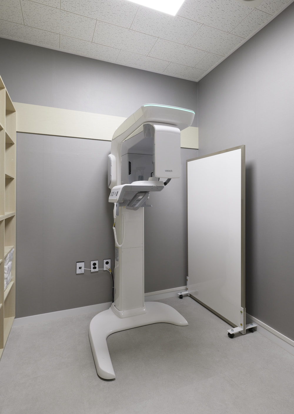 白色与木质，打造温馨的 57 平米牙科诊所-16