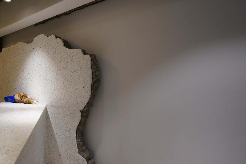 首尔 100 平时尚品牌展示空间，打造感官氛围-14