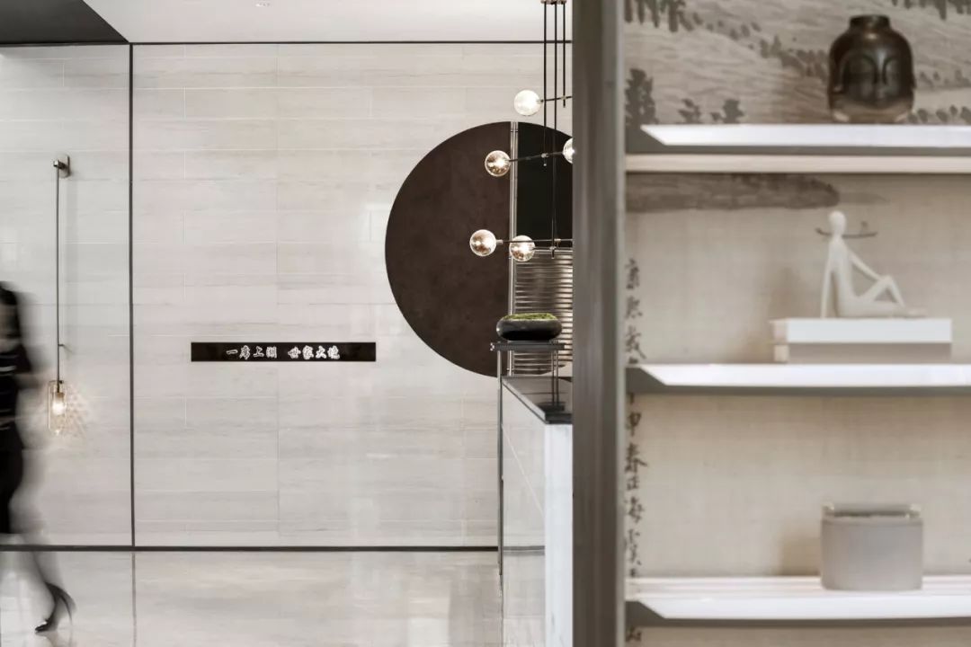 上湖嘉园营销中心 | 光影空间的人与景对话-31