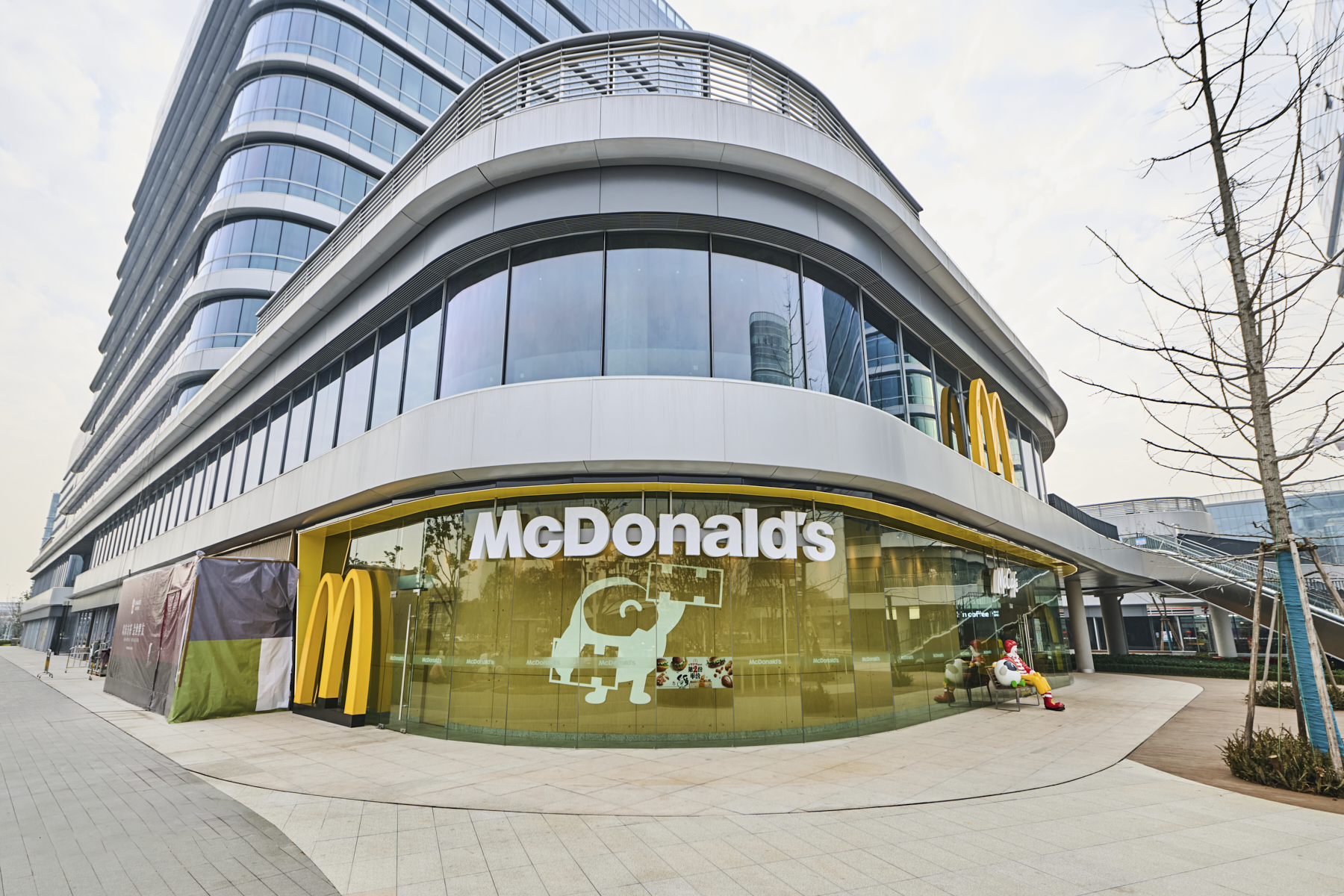 杭州余杭菜鸟智慧谷园区麦当劳门店设计丨中国杭州丨STILL YOUNG-5