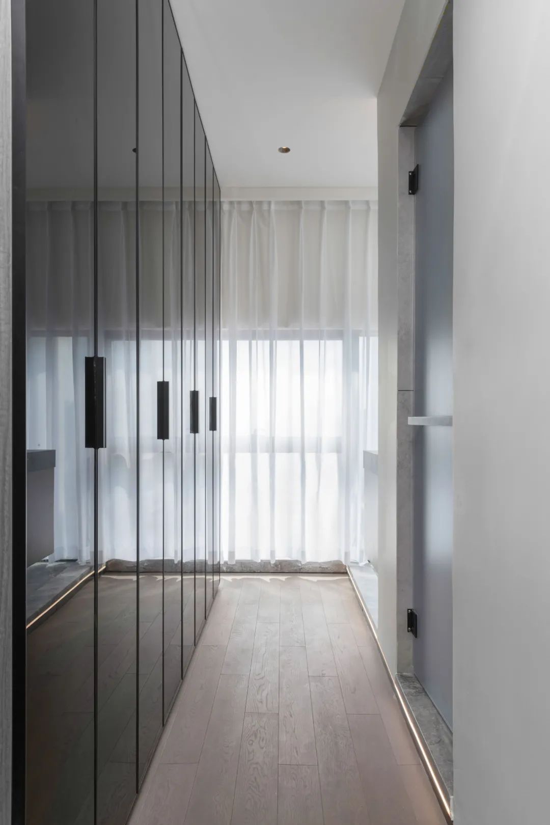 深圳女孩 121㎡酒店式家丨中国深圳丨懒猫创意空间设计有限公司-44