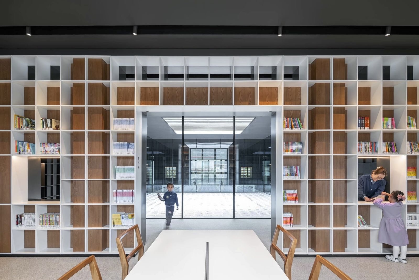 SQUARES in Tianshui Library  and Daycare / SAKO Architects-11
