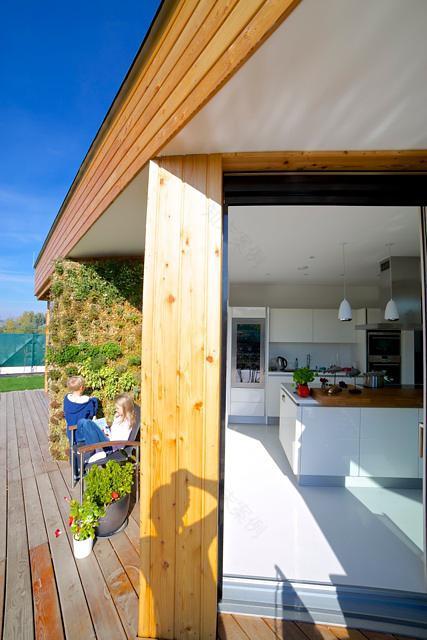 奥地利斯洛伐克边境低能耗木结构住宅-29