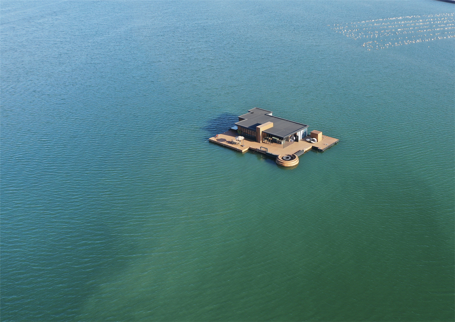 福建“海席”漂浮酒店丨中国漳州丨平衡空间-0