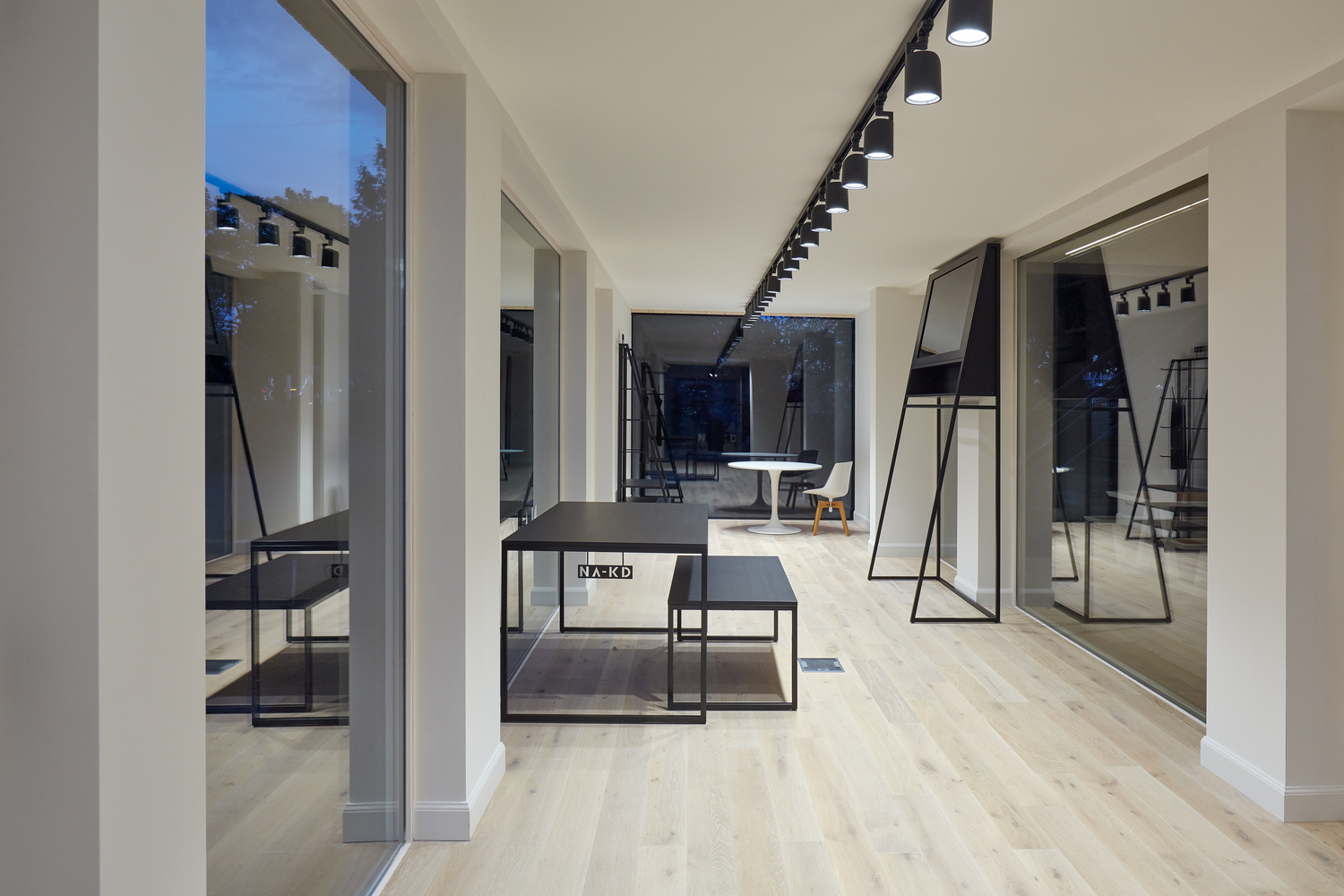 比利时 GAB 展示厅 | 快速搭建的模块化设计-31