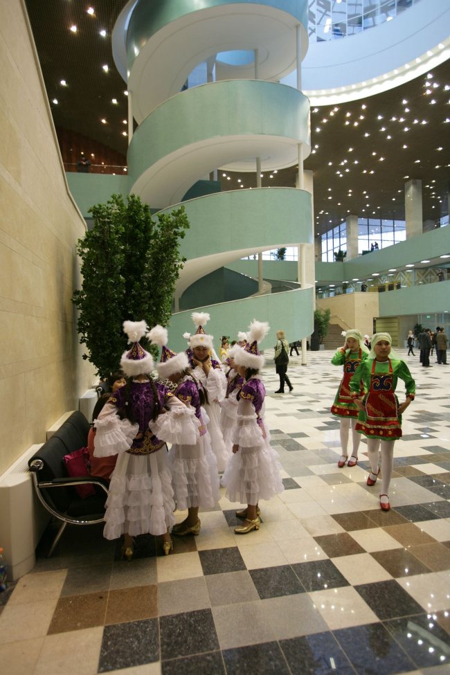 哈萨克斯坦阿斯塔纳青少年文化宫丨“工作室44”-53