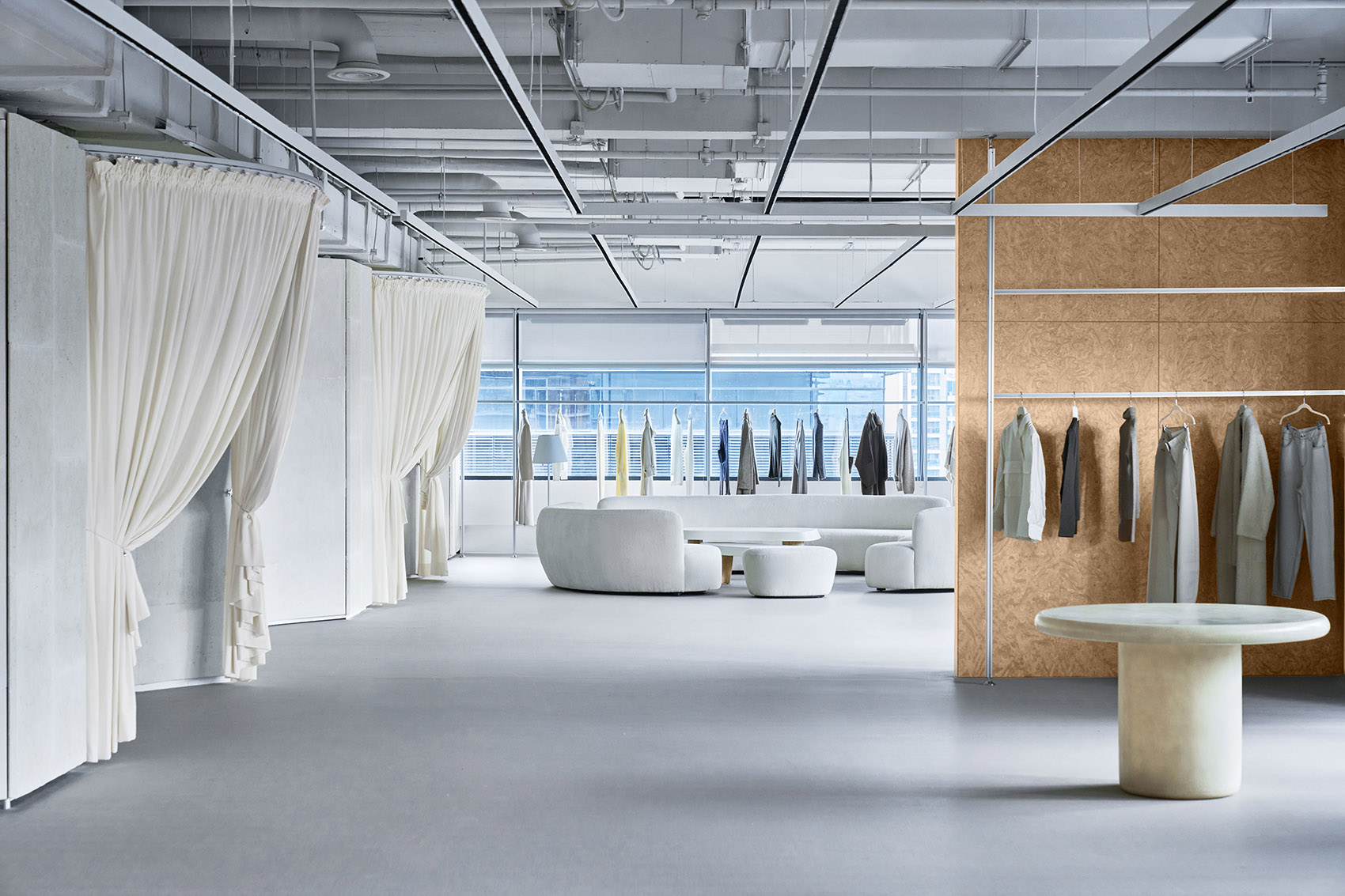 Fourher女装展厅丨中国上海丨乔和桥治建筑实验室-3