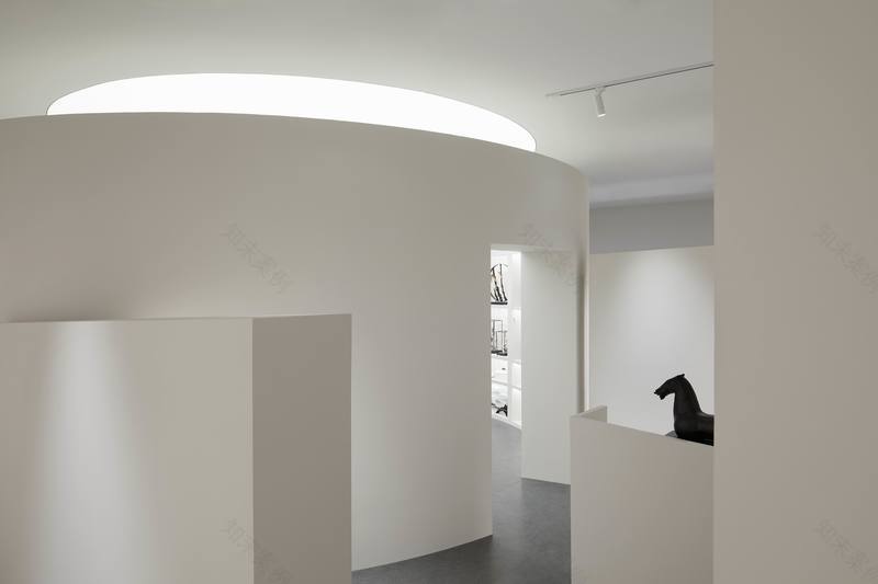 艺棠亚文饰界旗舰店 | 艺术与营销的完美空间-5