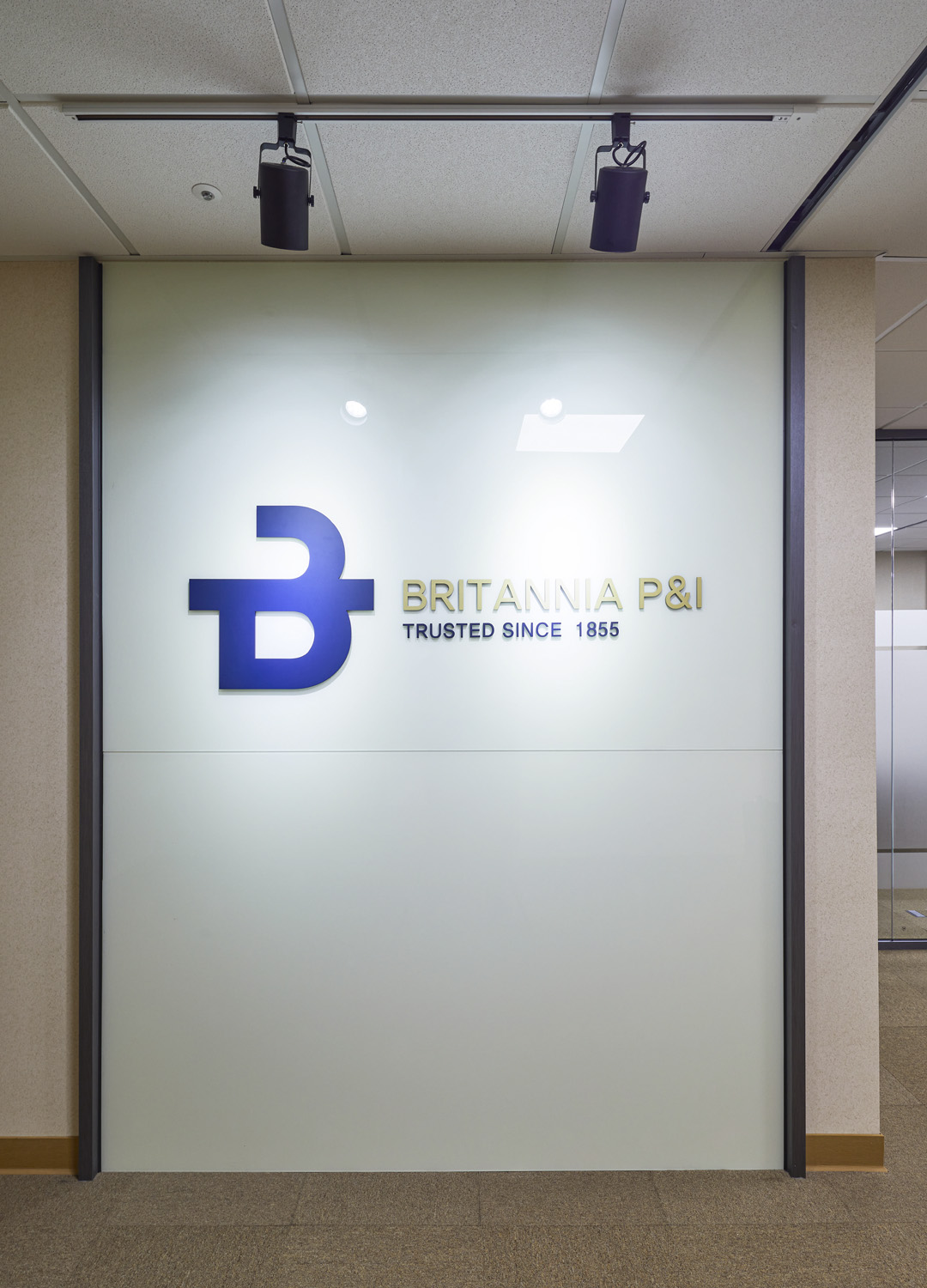 首尔 67 平办公室的简约魅力-14