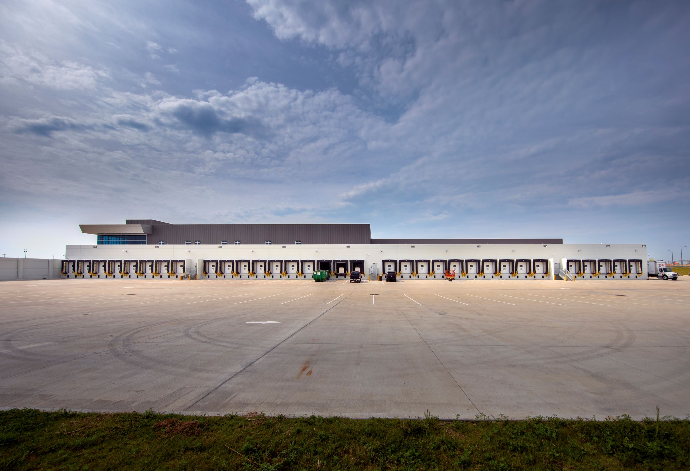 American Airlines Cayenne Catering Kitchen | Netta Architects-15