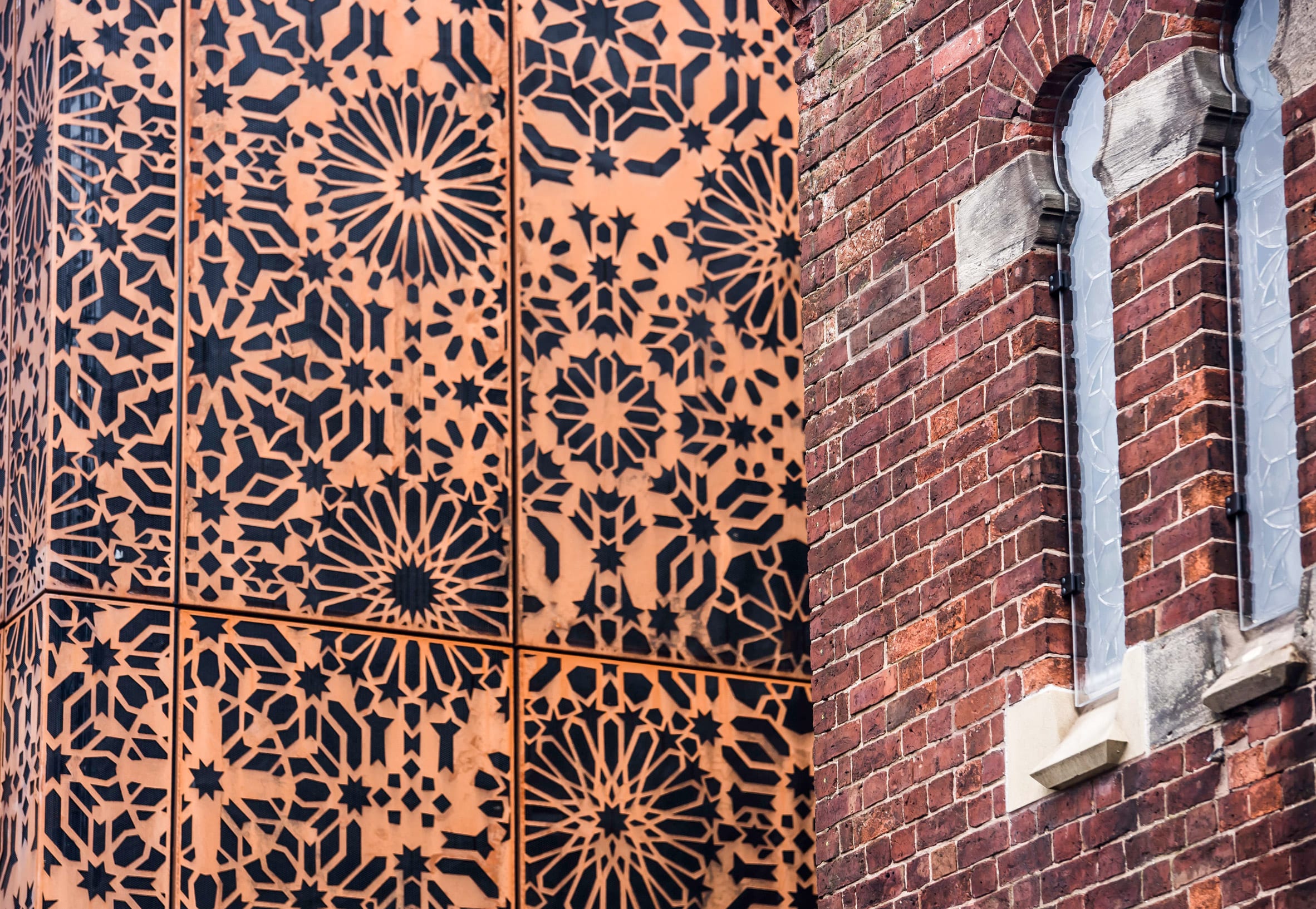 曼彻斯特犹太博物馆 | 工业风中融入摩尔式几何-7