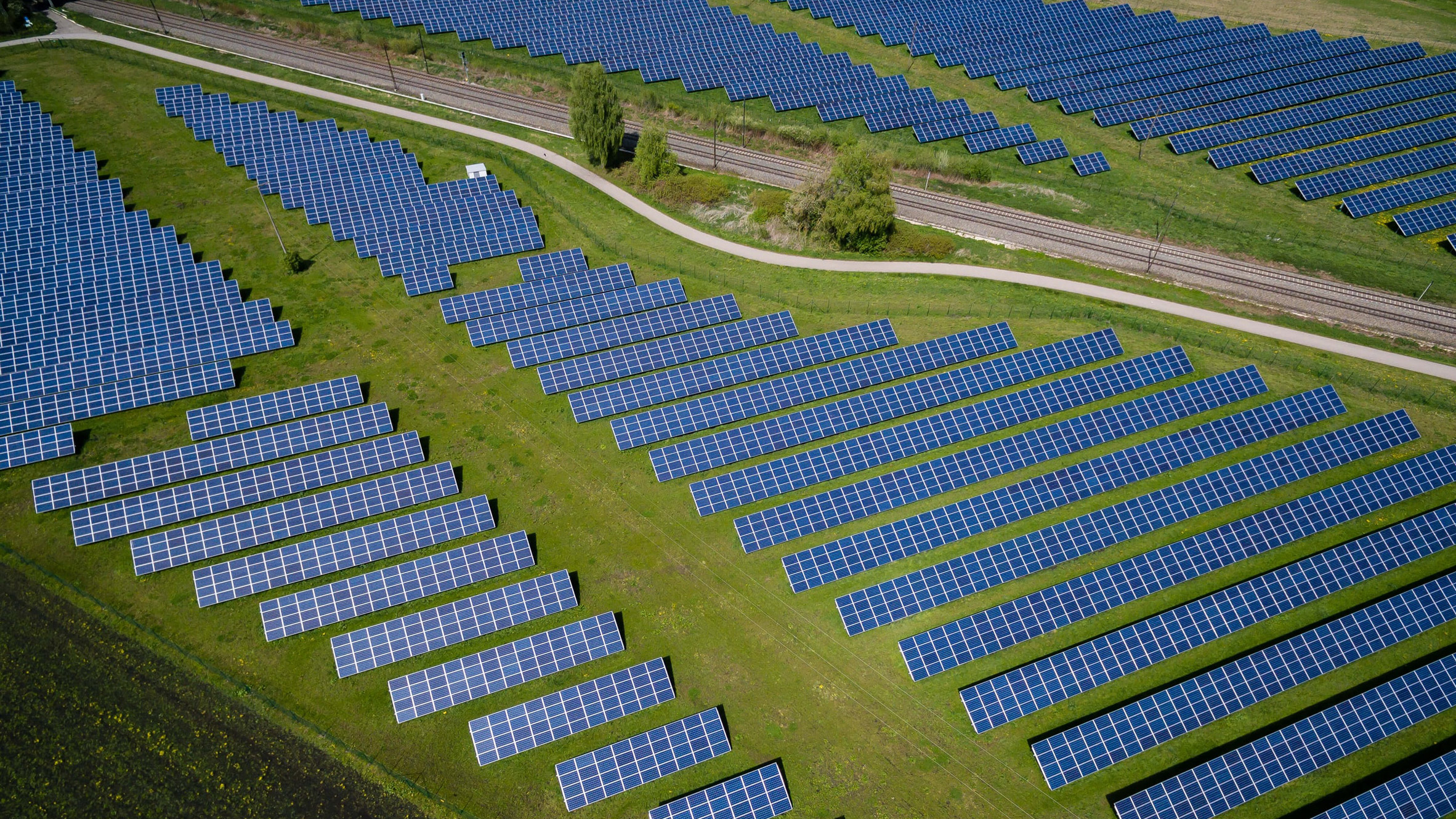 乌克兰战争推动可再生能源转型，设计师呼吁加速立法-0