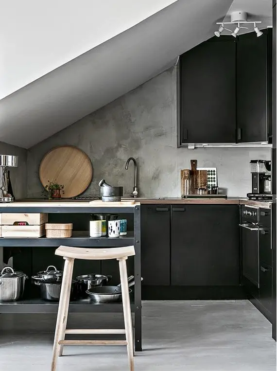 明亮与暗调交融的屋顶公寓-2