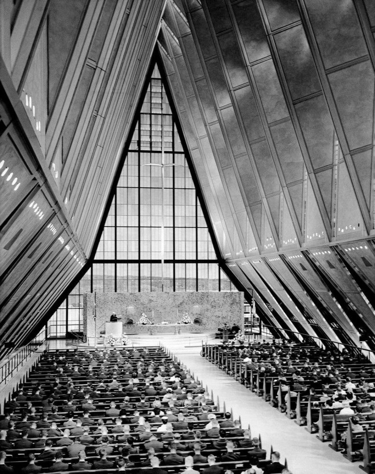 美国空军学院教堂-14