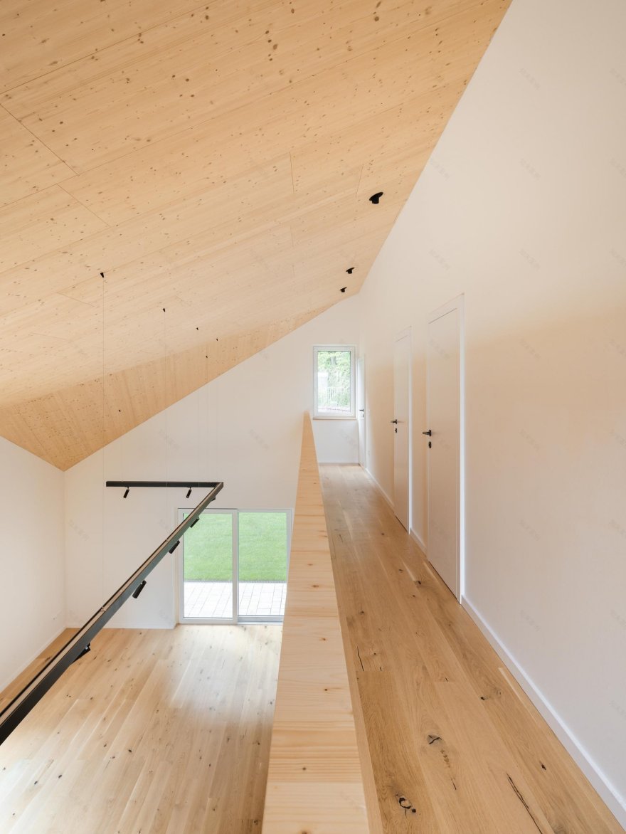 Tančiareň,Bratislava(布拉迪斯拉发舞蹈室)丨斯洛伐克布拉迪斯拉发-42