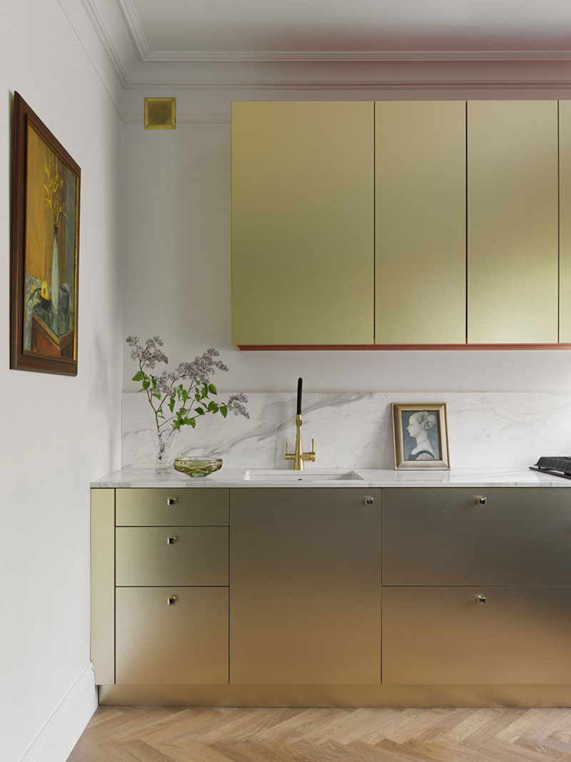 莫斯科中心斯大林建筑中女演员的复古公寓-4