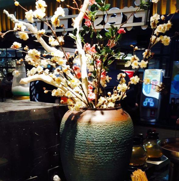 梨花炭火烤肉自助餐厅(乐宾店) | 现代风格的自助烤肉空间-46