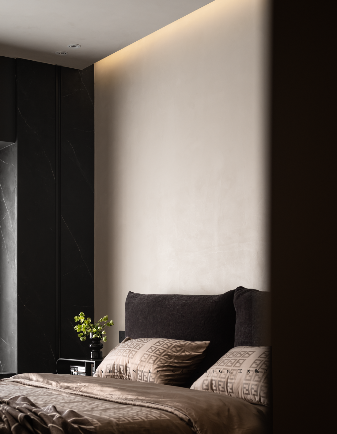 经典黑白灰住宅设计-19