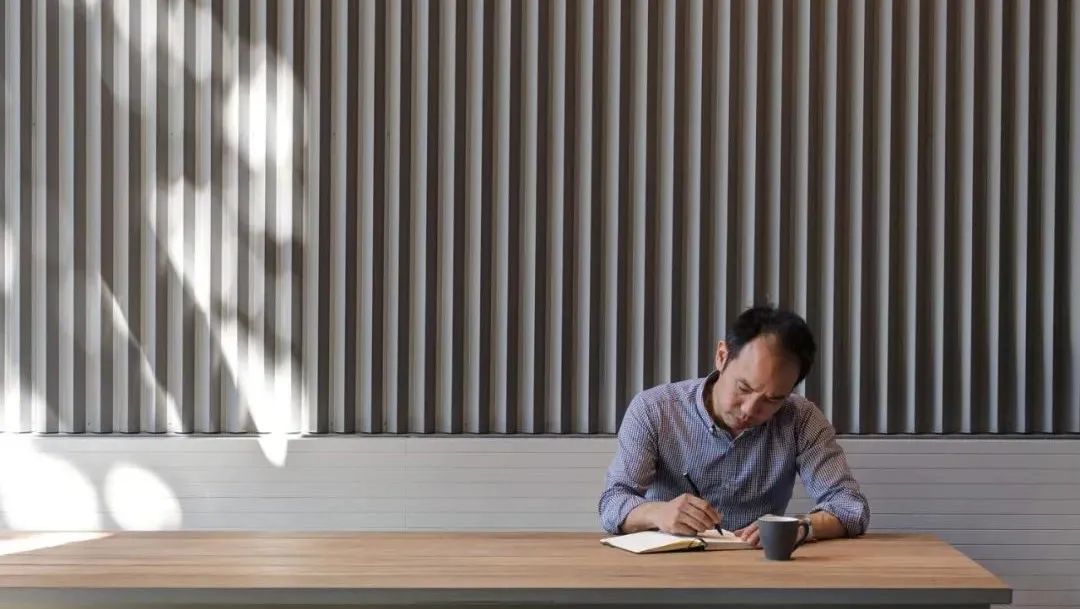 珠宝设计师的300㎡复式别墅，意式简约，美到极致！-93