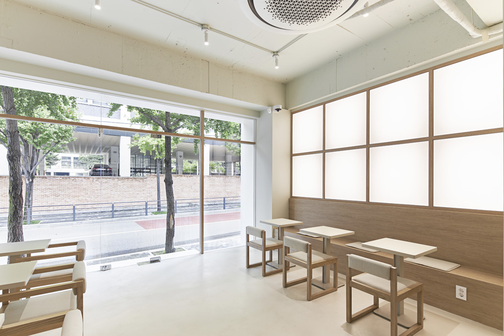 首尔 15 坪现代风格咖啡厅设计-7