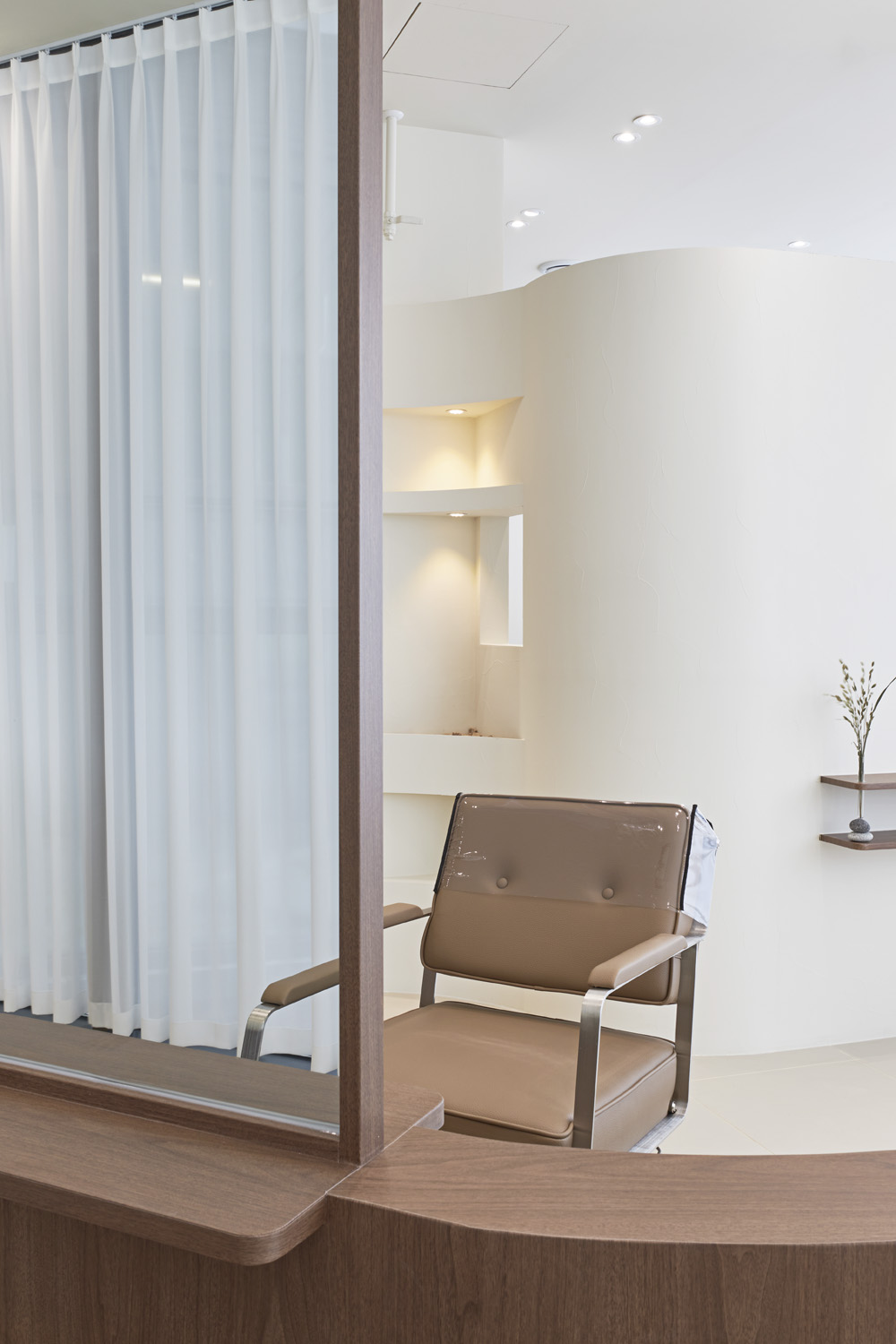 二十平米高级美容院的现代设计魅力-10