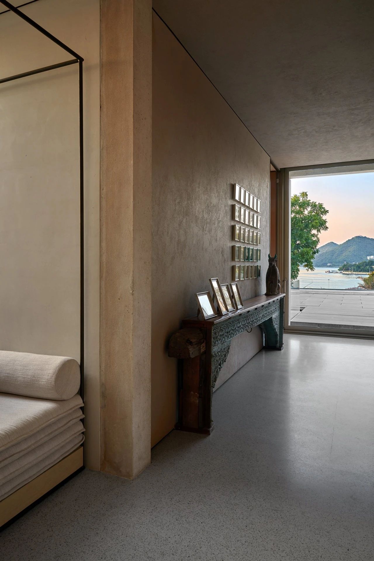 印度精致简约的住宅丨印度乌代布尔丨Ashiesh Shah-20