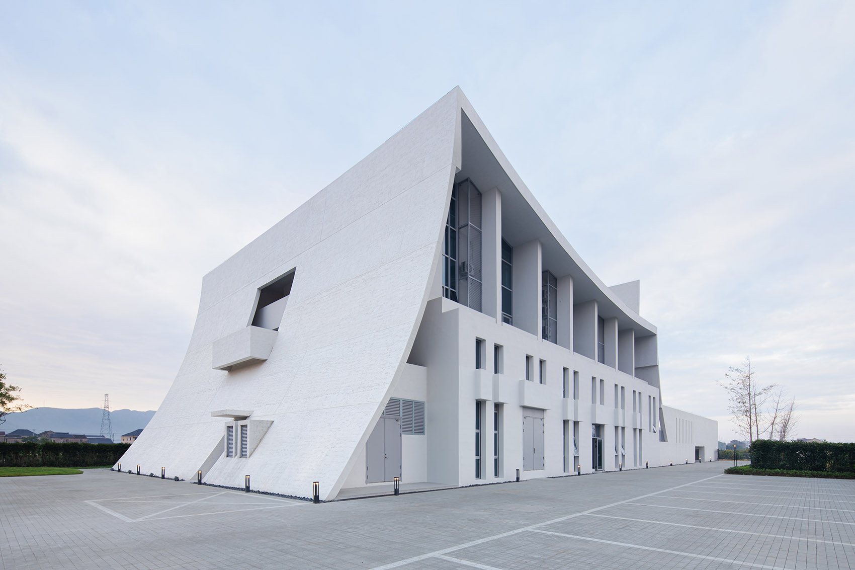 “田野之帆,心灵之舟”象山鹤浦天主教堂丨中国宁波丨中国美术学院风景建筑设计研究总院有限公司-3