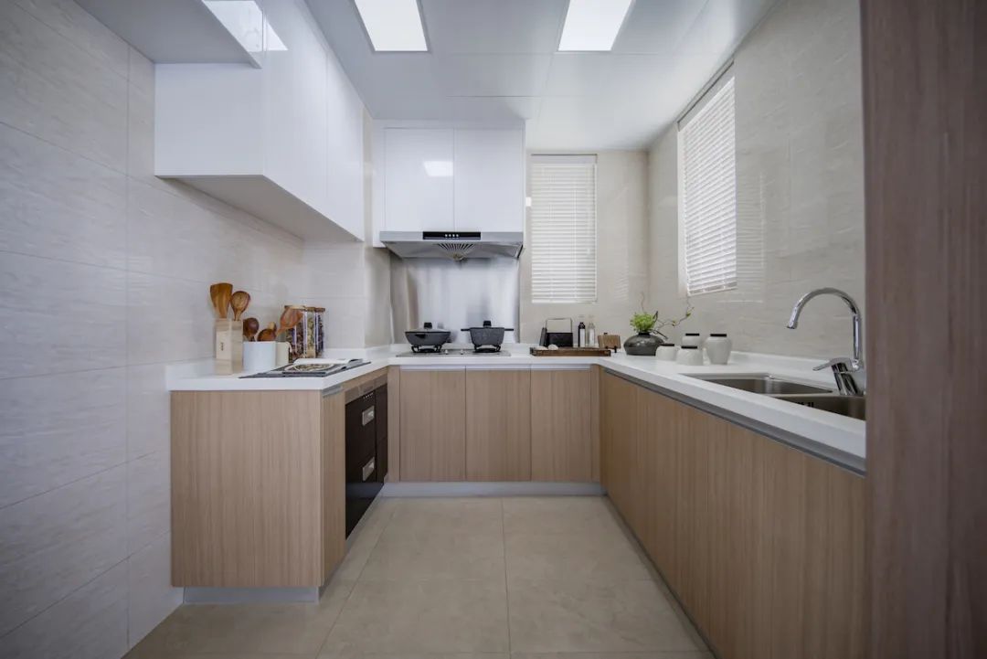 中山海畔山豪庭样板间-16