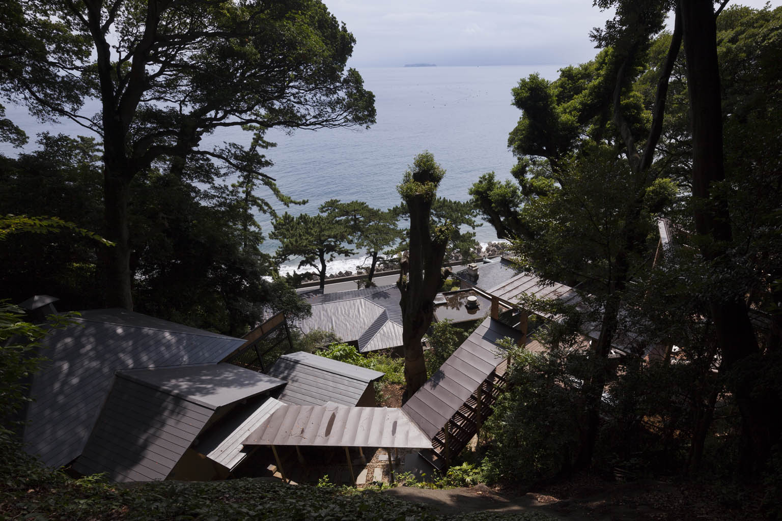 2012 年竣工的热海界-1