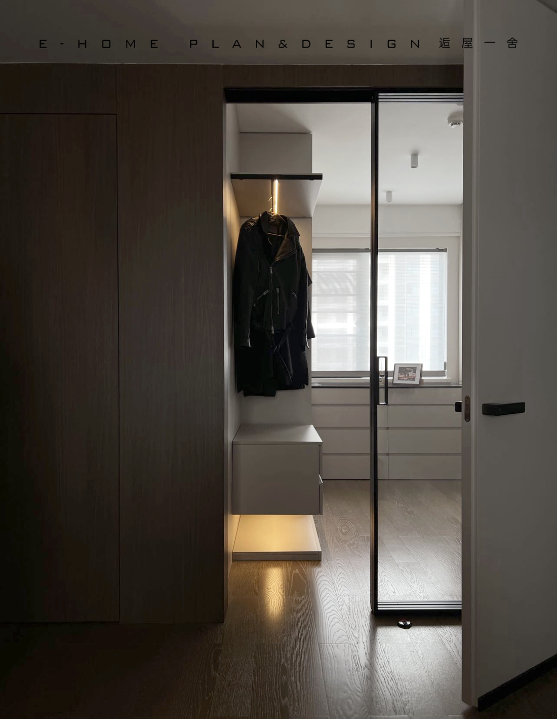 音乐老师的极简主义家居改造-20