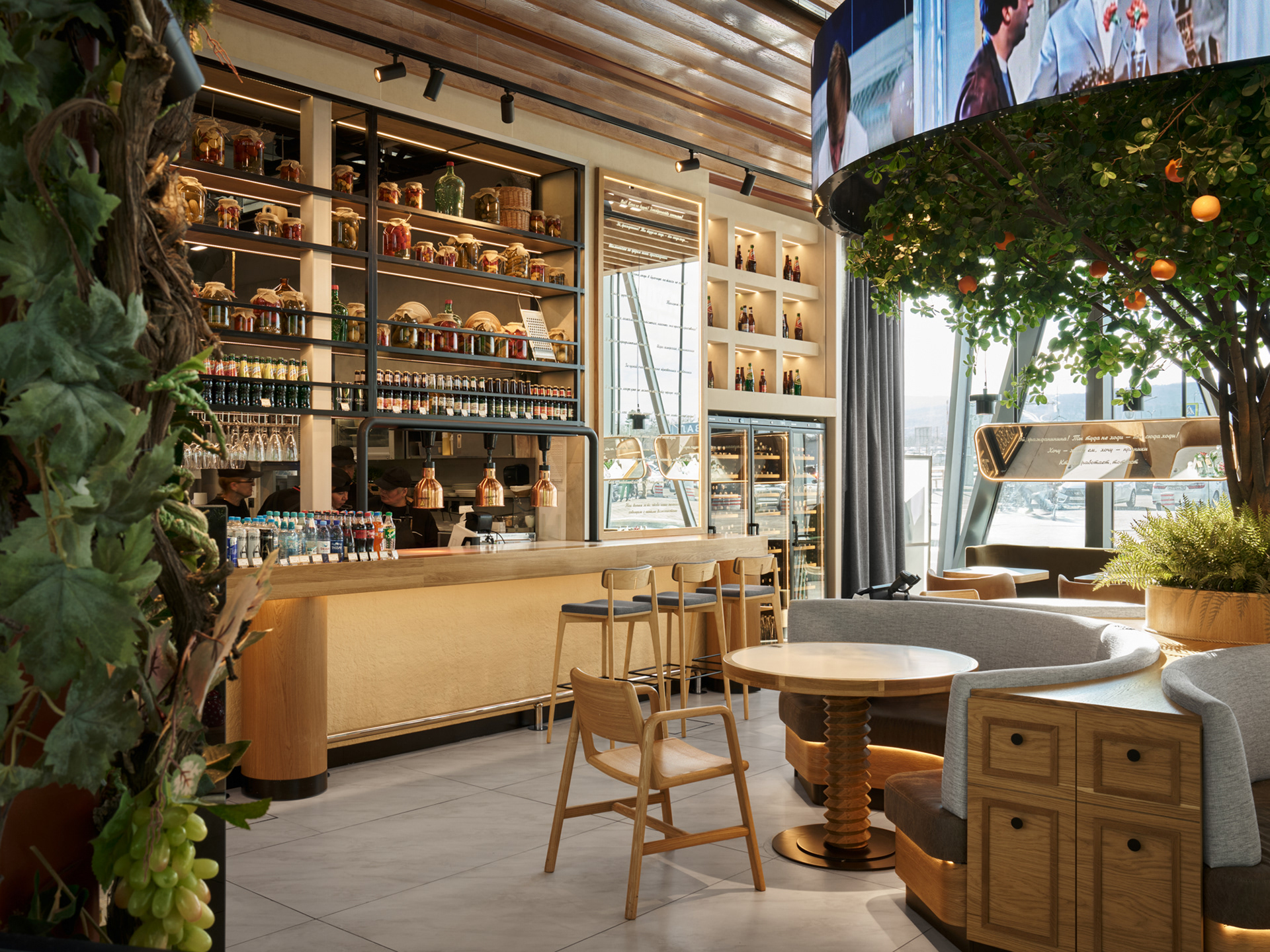 餐厅“ГОСПОДА УДАЧИ”-15