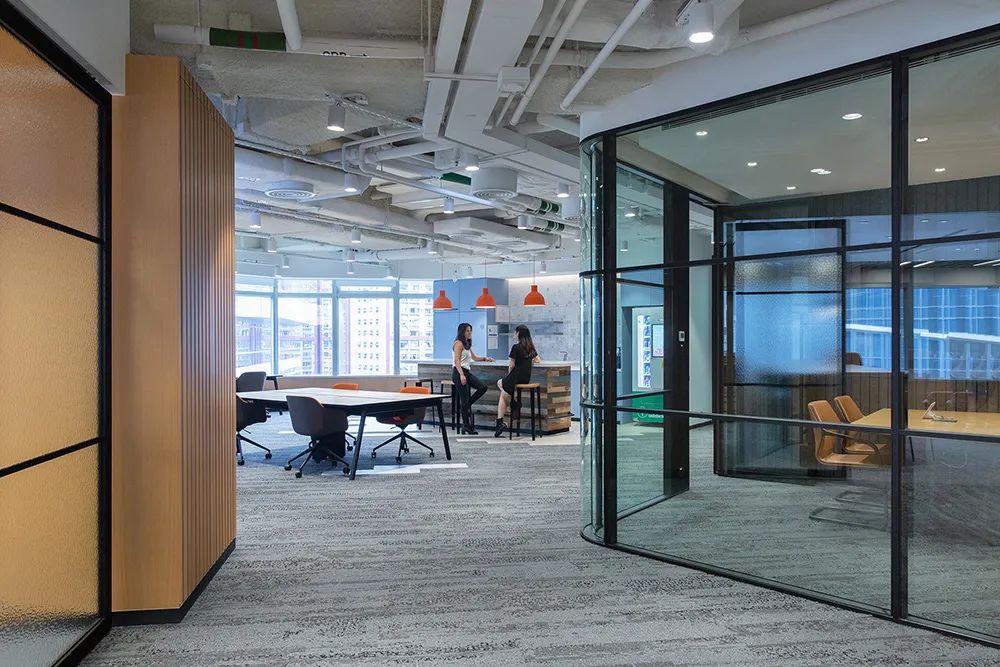 中国香港渣打银行观塘办公翻新丨Gensler-13