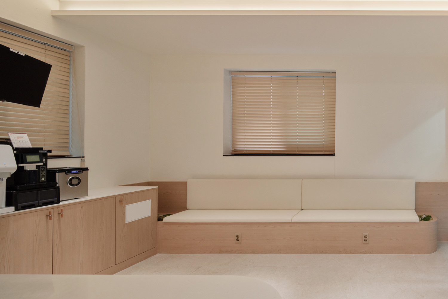 "高级舒适的 31 平米中医诊所设计"-13