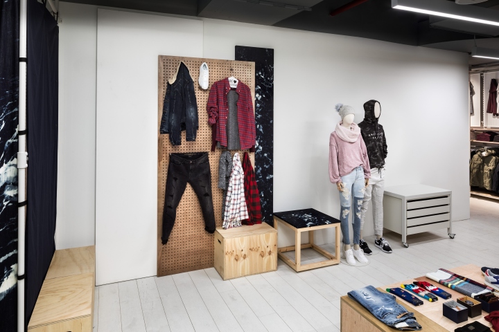 美国鹰 40 周年纽约新概念店-6