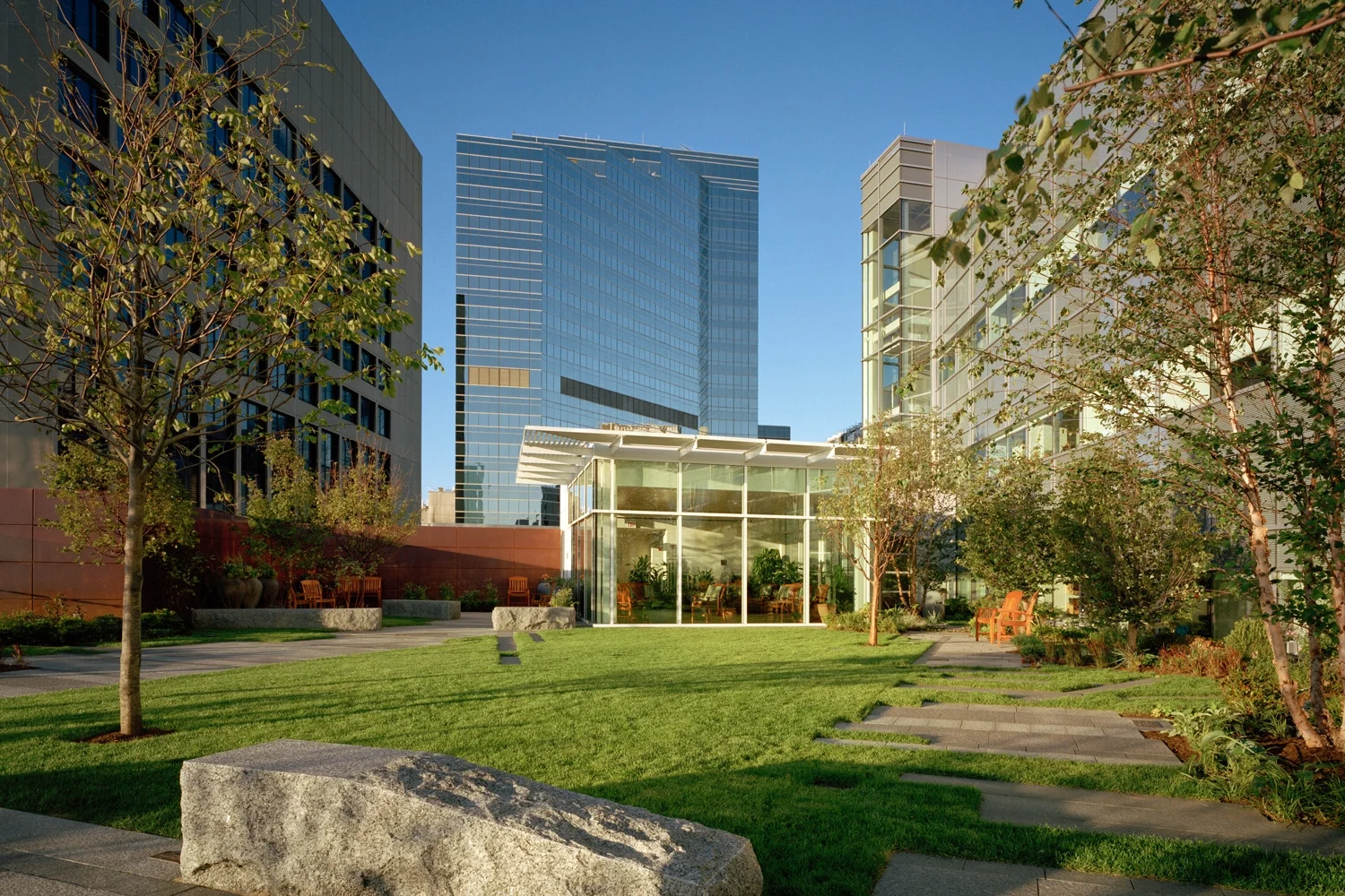 MGH Healing Garden at Yawkey Cancer Center — Halvorson | Tighe & Bond-9