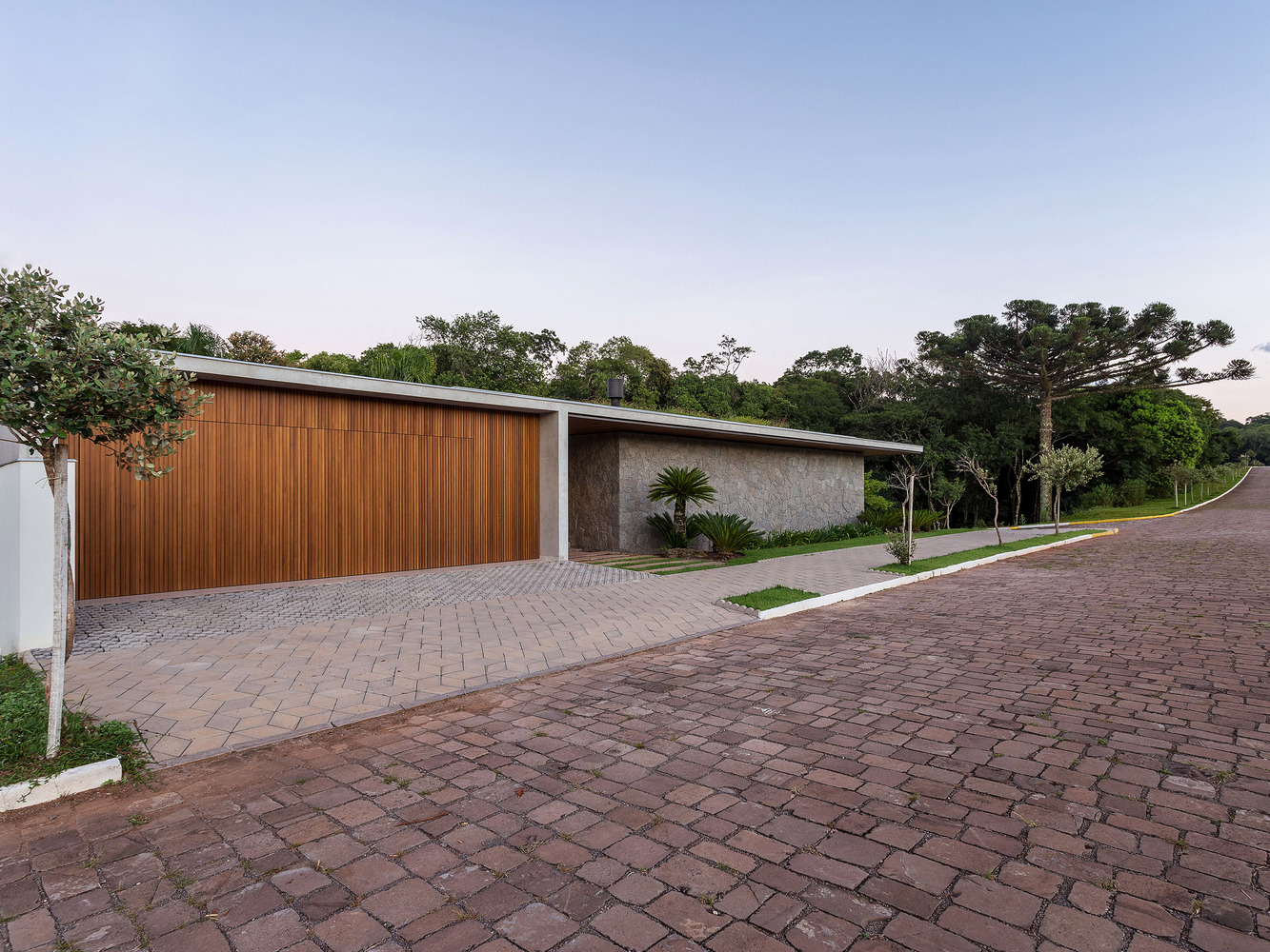 巴西绿色住宅 · Araucária Residence丨VOO® Arquitetura e Engenharia-40