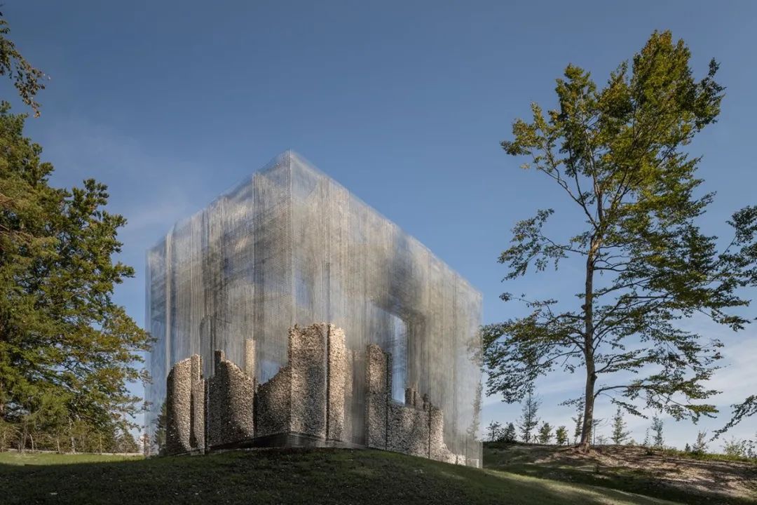 骶骨的；骶部的丨意大利丨Edoardo Tresoldi-51