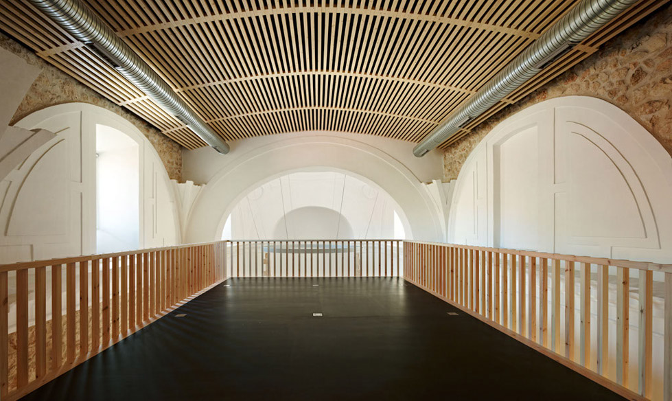 16世纪教堂改建,西班牙 / Adam Bresnick-24