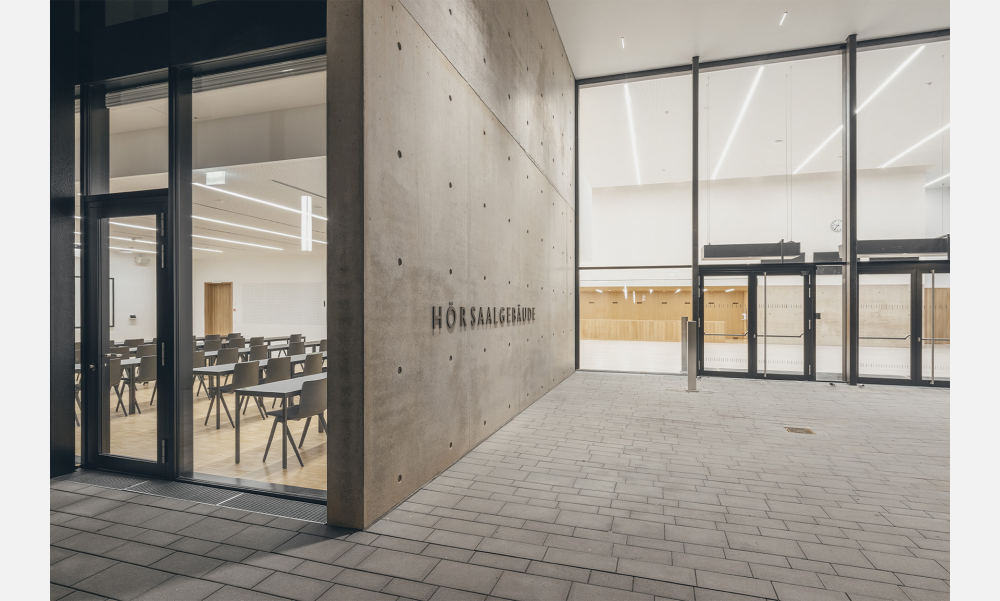 Medicine 2 | Felix Meyer-9