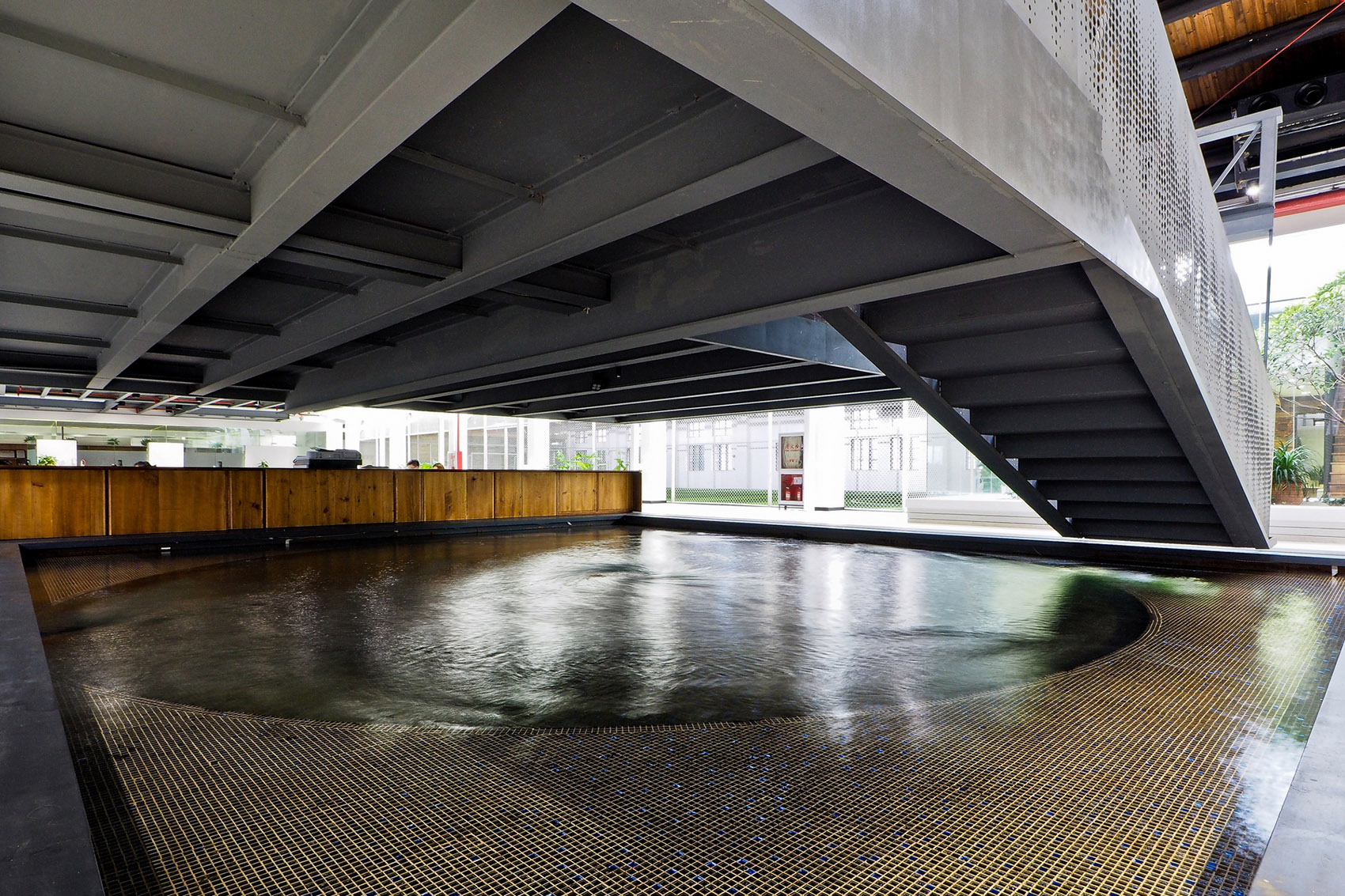一艘悬浮的“战舰” & 幸福码头8号楼空间改造项目，上海 / 杜兹设计-32