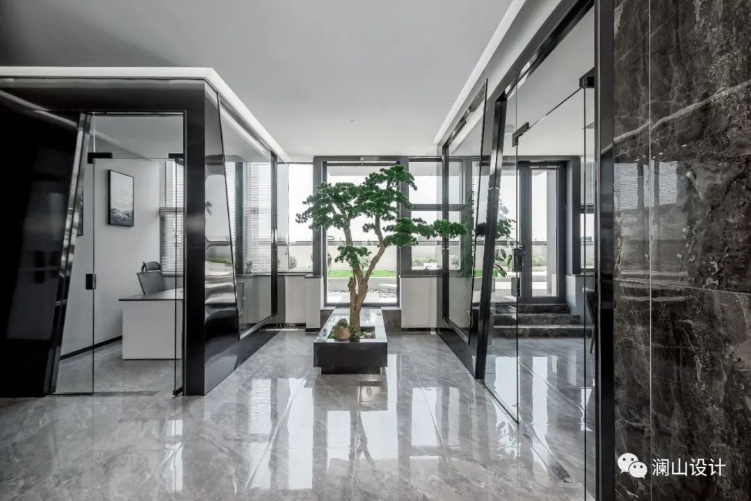 灰色地带 | 现代简约中的自然韵律-17