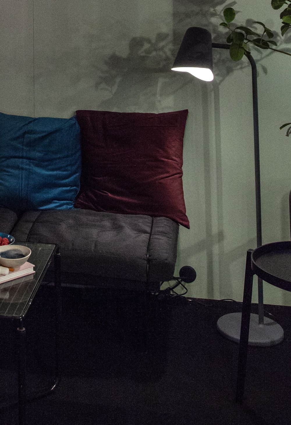 Modern Floor Lamps That Turn Artificial Lighting Into A Form Of Art-20