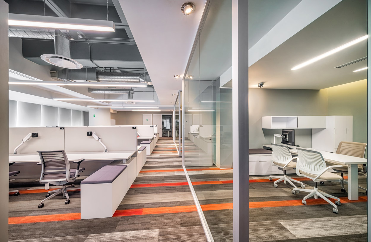 涂料巨头 Sherwin Williams 全球总部办公室设计-12