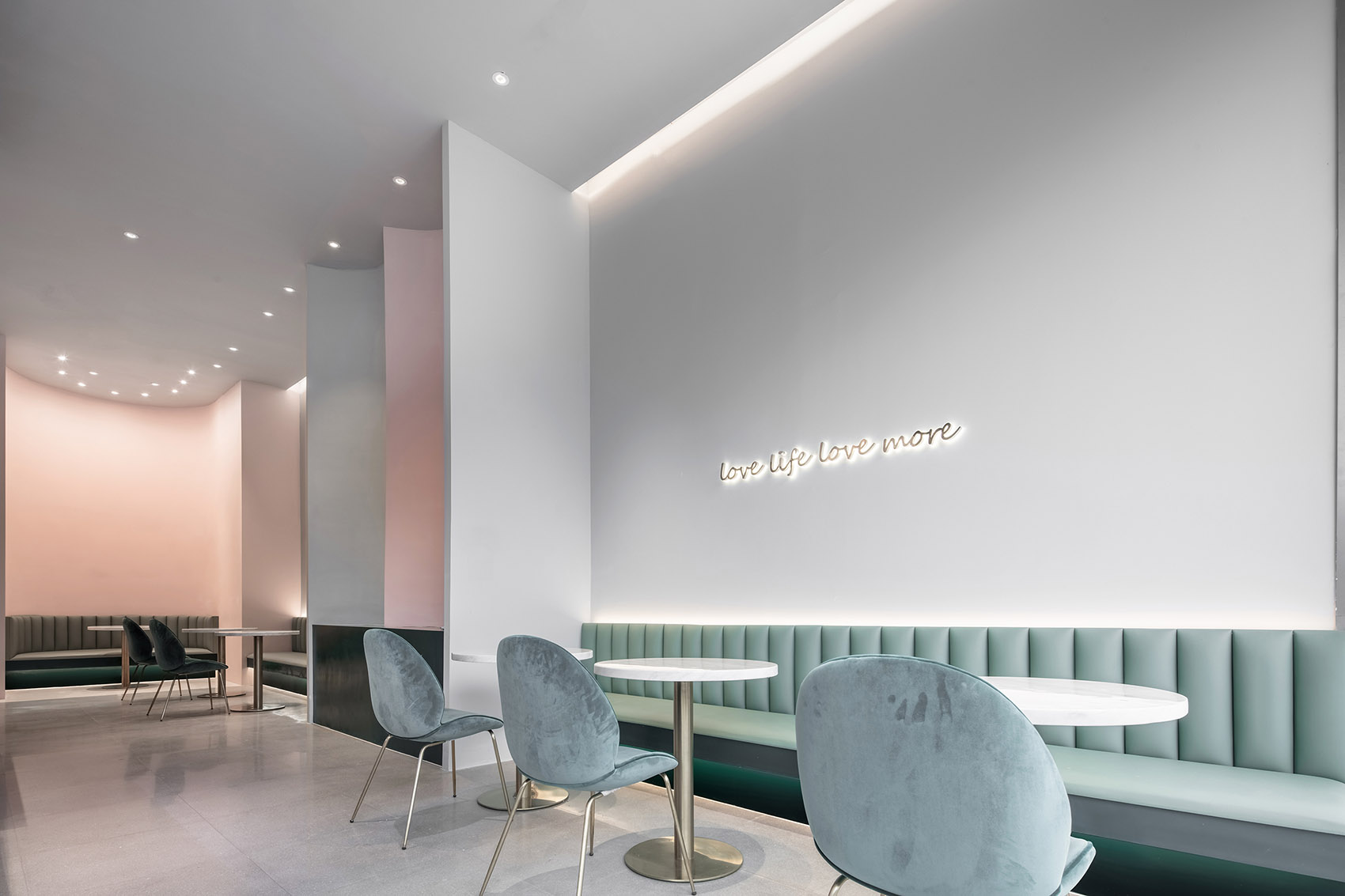 LOVEMORE咖啡花艺集合店，江苏 / 南筑空间设计-19